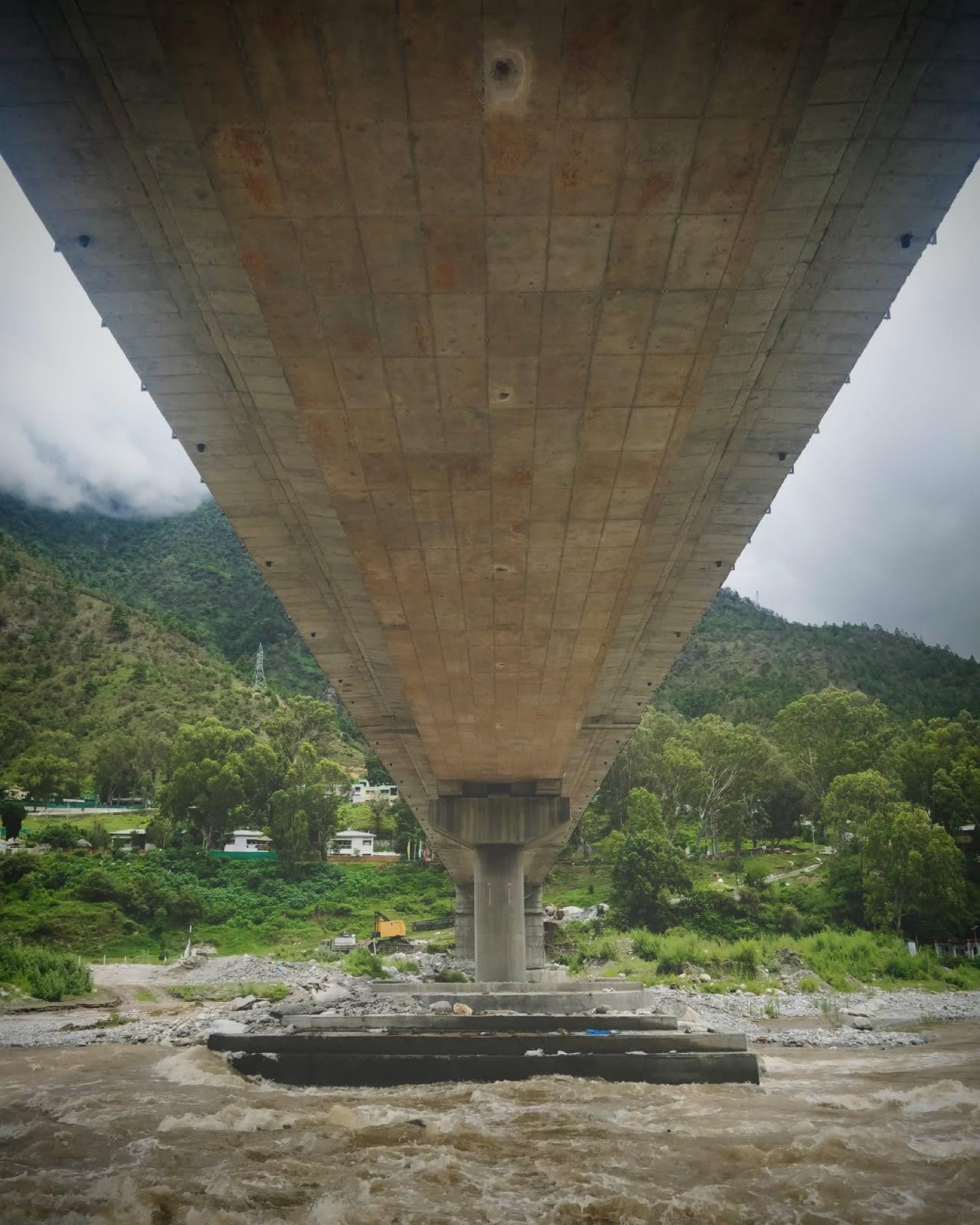 Gacham Bridge &mdash; view 3