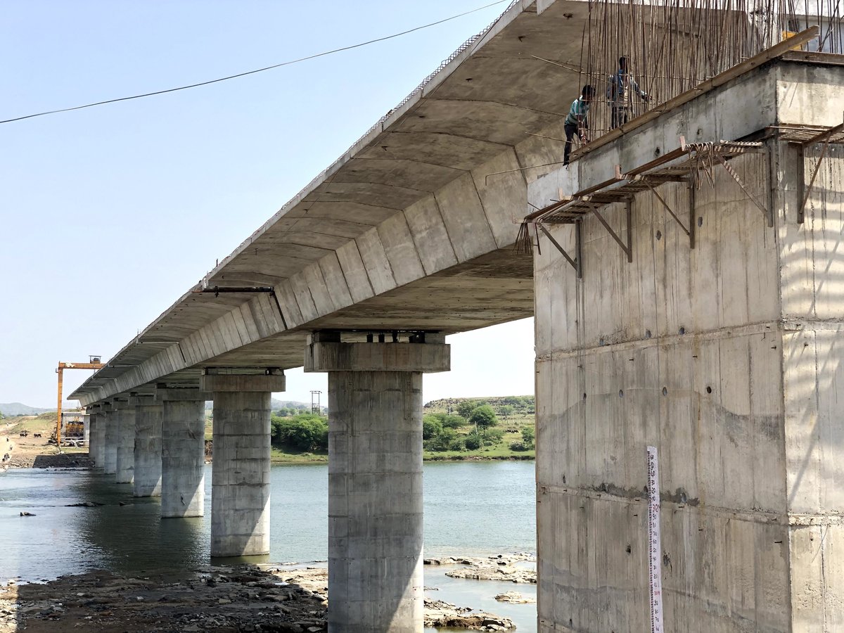 Parwan Bridge — Underside view of PSC segmental spans