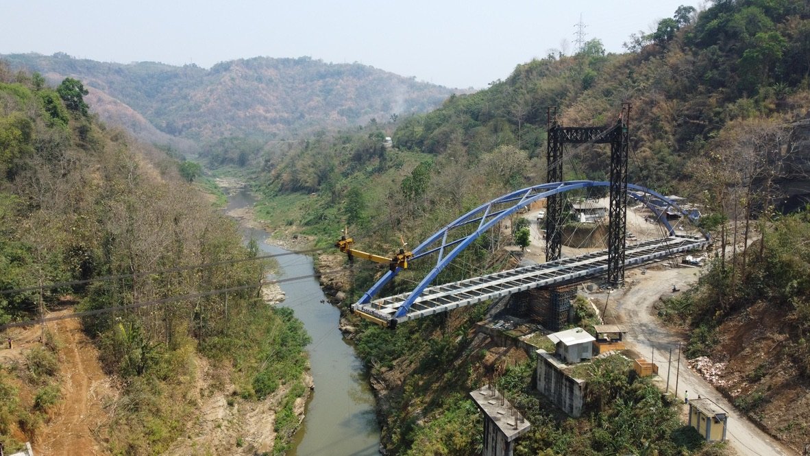 Tlawng / Faith Bridge — Aerial construction phase