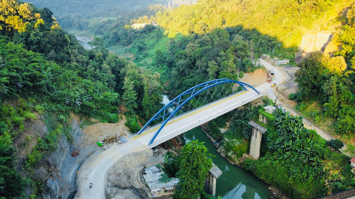 Tlawng / Faith Bridge — Aerial view with lush green hills