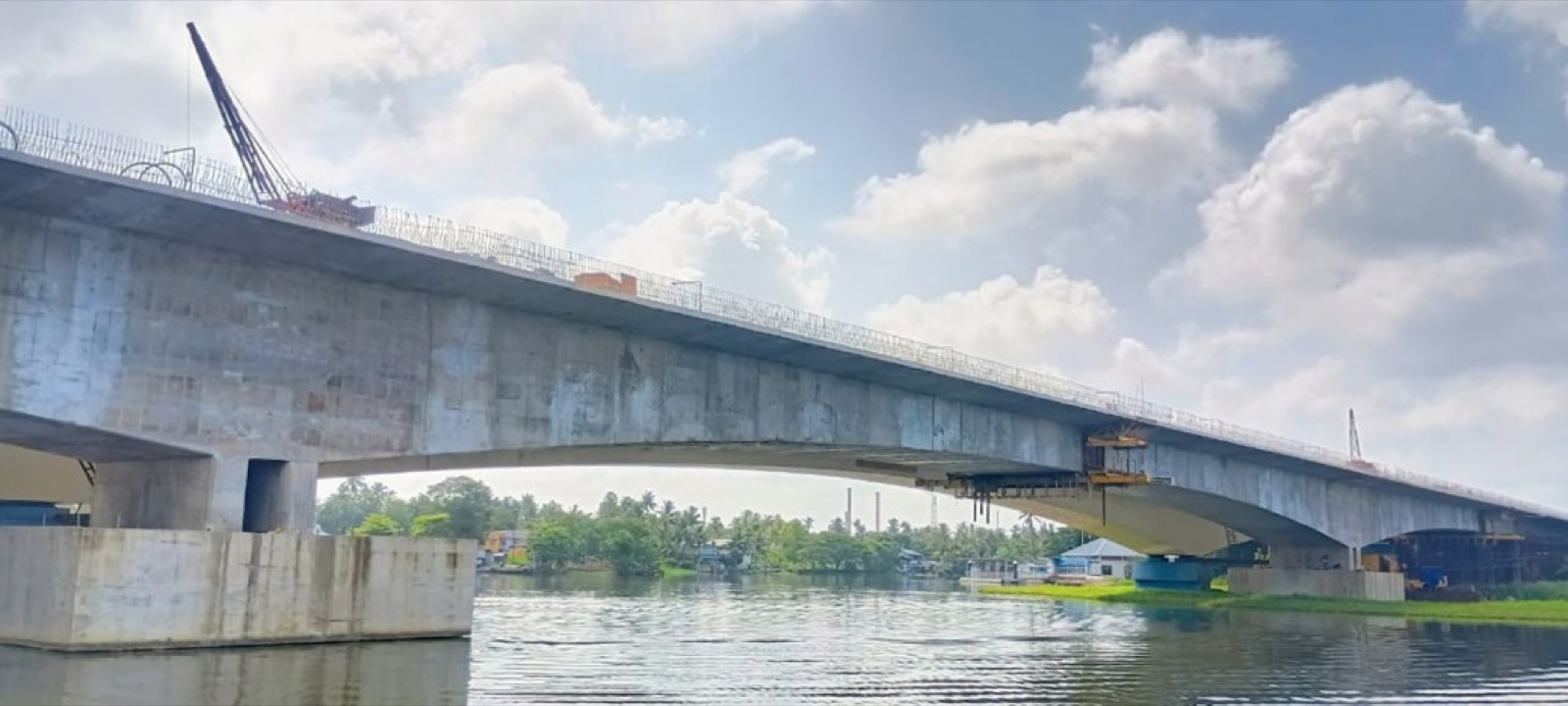 Varapuzha Bridge — view 1